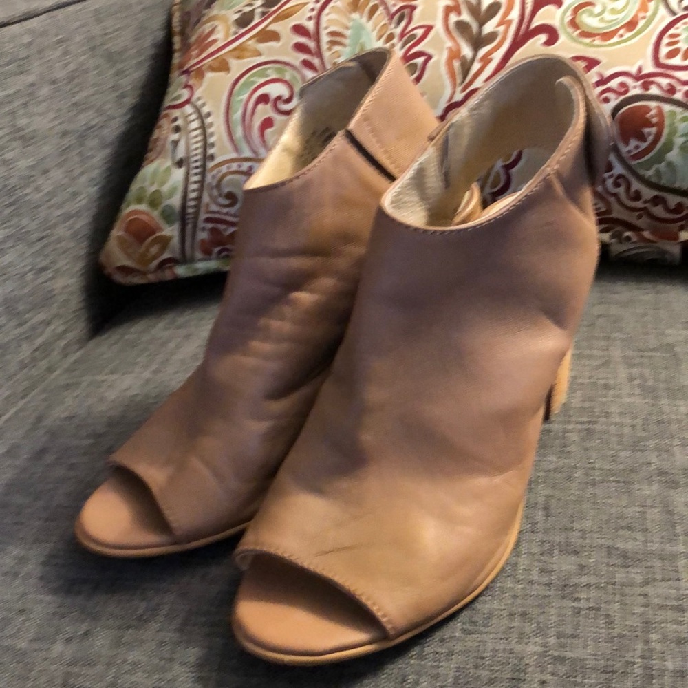 Steve Madden high heel leather sling back open toe